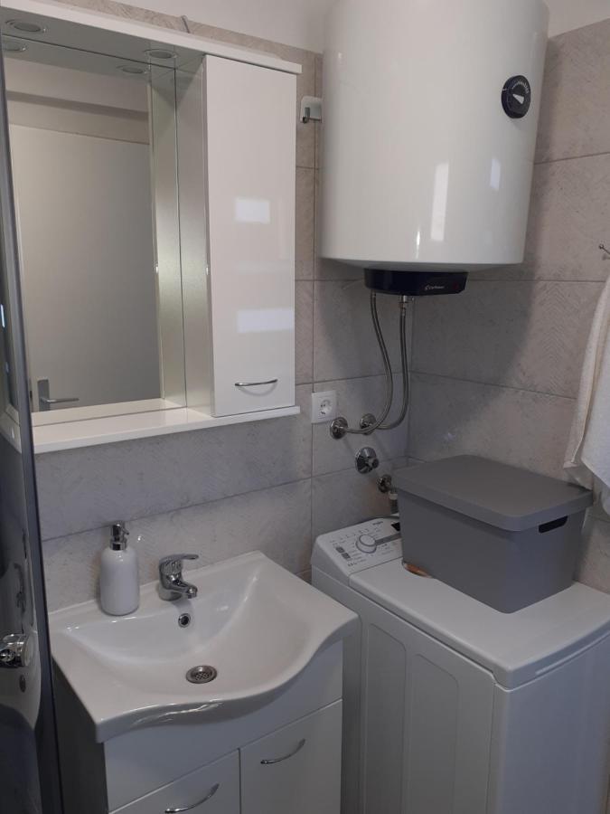 Studio apartman LORENA Zara Esterno foto